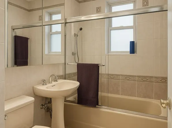 1560 East 18th Street image 11 of 11