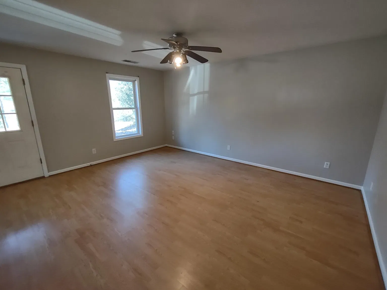 258 S Thomas St — Photo 4