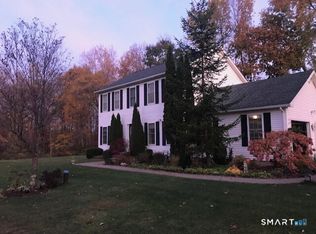 15 Mulberry Lane, New Milford, CT 06776