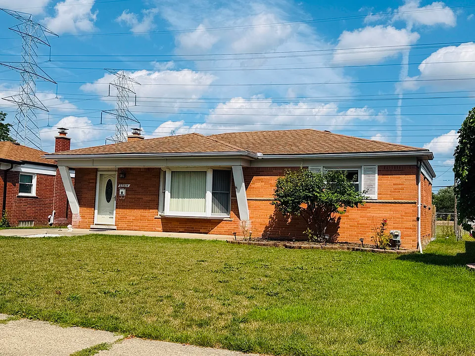 27514 Palomino Dr
