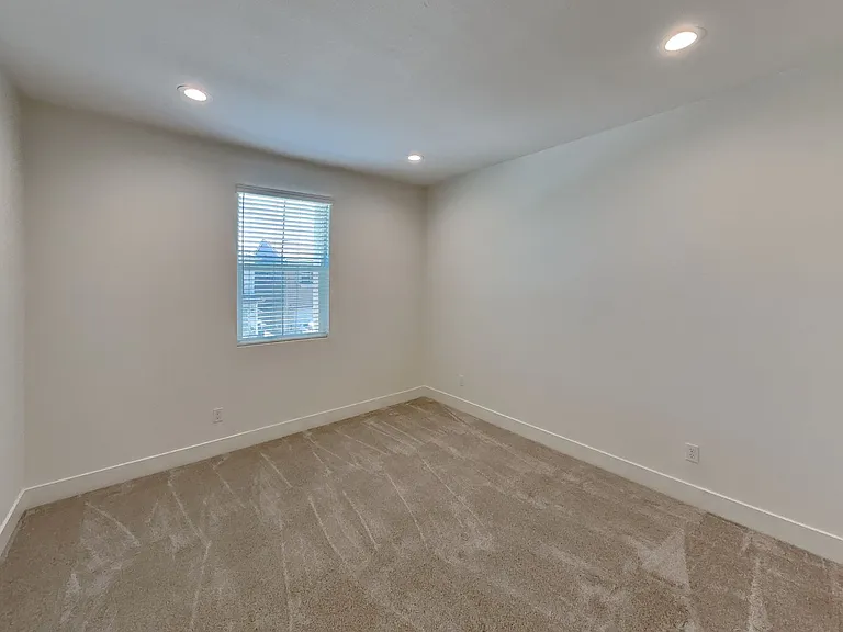 5220 Julia Berger Cir — Photo 11