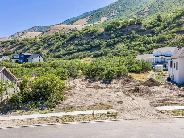 3687 S Mapleton Dr, Mapleton, UT 84664