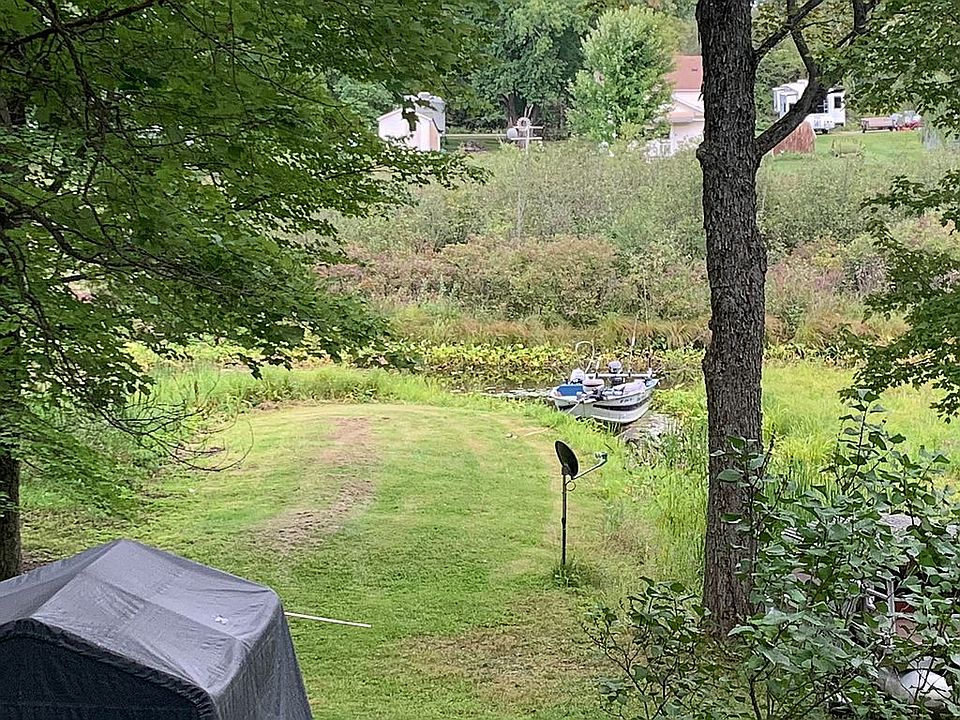 2nd image of 9102 Hillcrest Dr