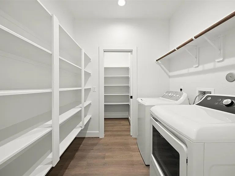 2752 Sunny Briar Dr — Photo 15