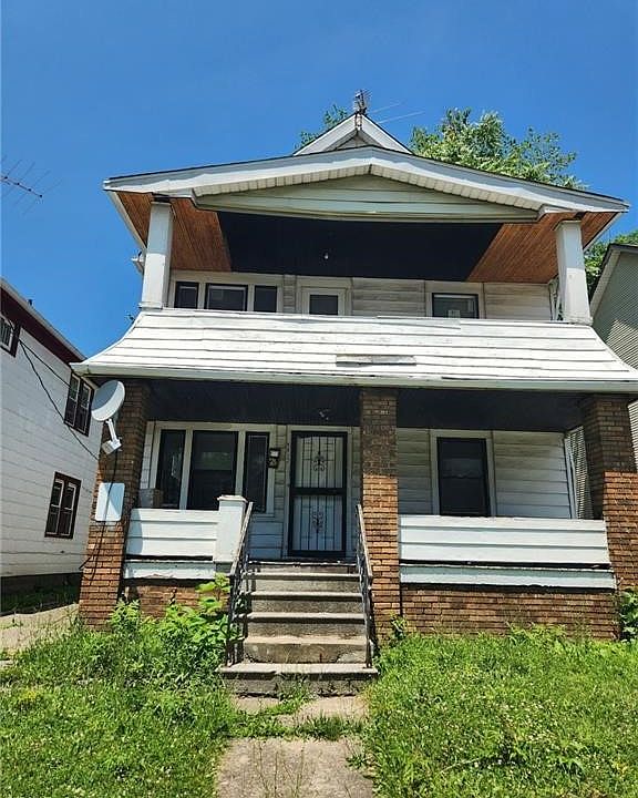 1st image of 9917 Manor Ave