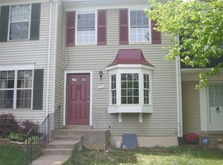 79 Southall Ct, Sterling, VA 20165