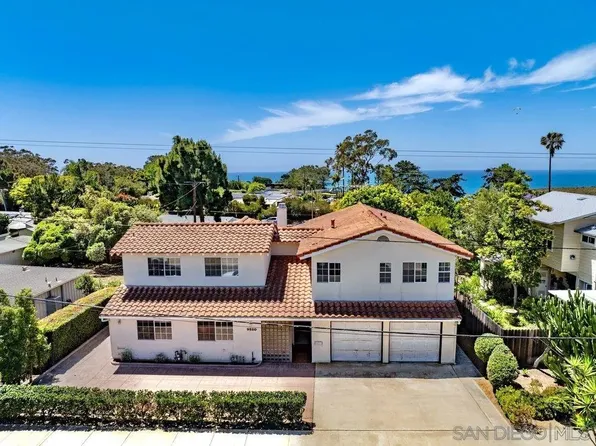 9520 Poole St, La Jolla, CA 92037