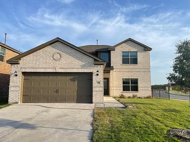 1st image of 429 Harbor Oaks Dr