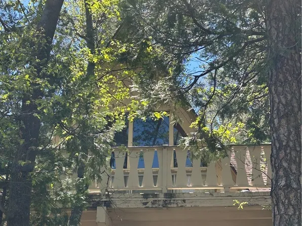 24327 Montreaux Dr, Crestline, CA 92325