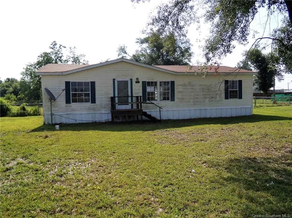 175 Packing House Rd, Lake Charles, LA 70615