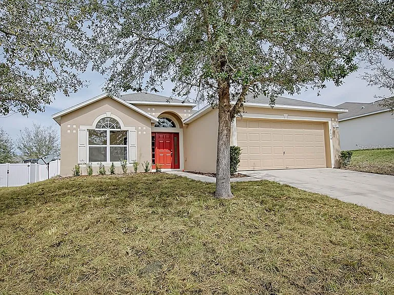 2139 Sandridge Cir — Photo 2