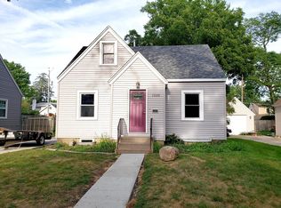1222 Roosevelt Ave, Ames, IA 50010