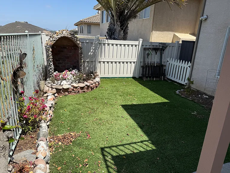 10234 Valley Waters Dr — Photo 12