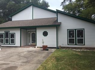 329 Lazy Oak Ranch St, Brazoria, TX 77422