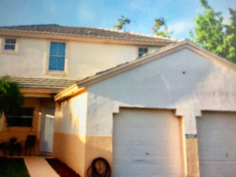1st image of 20766 NW 1st Ct