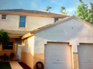 20766 NW 1st Ct, Pembroke Pines, FL 33029