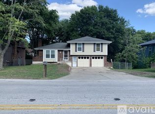 7645 N Congress Ave, Kansas City, MO 64152