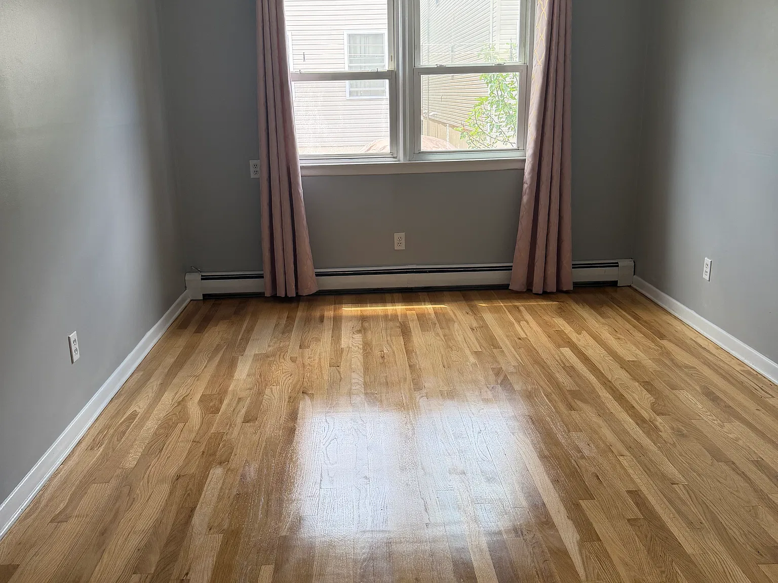 W 54th St, Bayonne — Photo 3