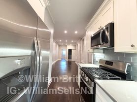 185 Beacon Ave