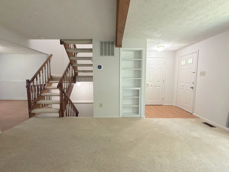 5519 Inverness Woods Ct — Photo 6