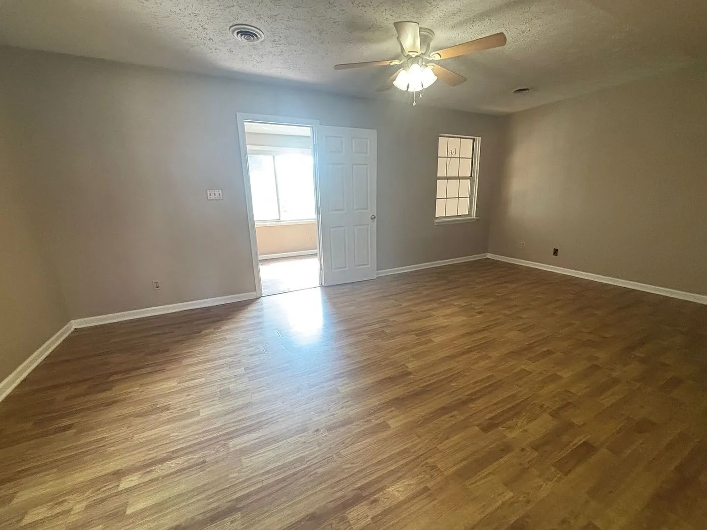 1301 Alta Avenue — Photo 3