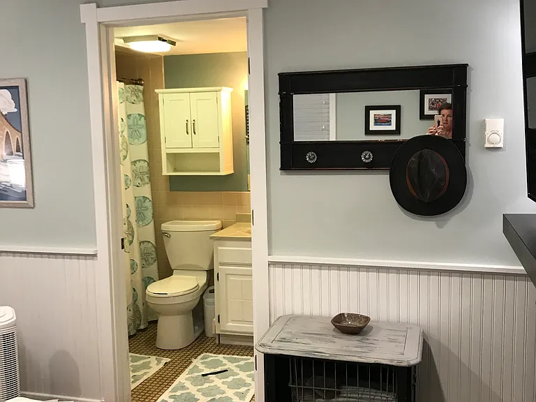 415 Gardner St E — Photo 13