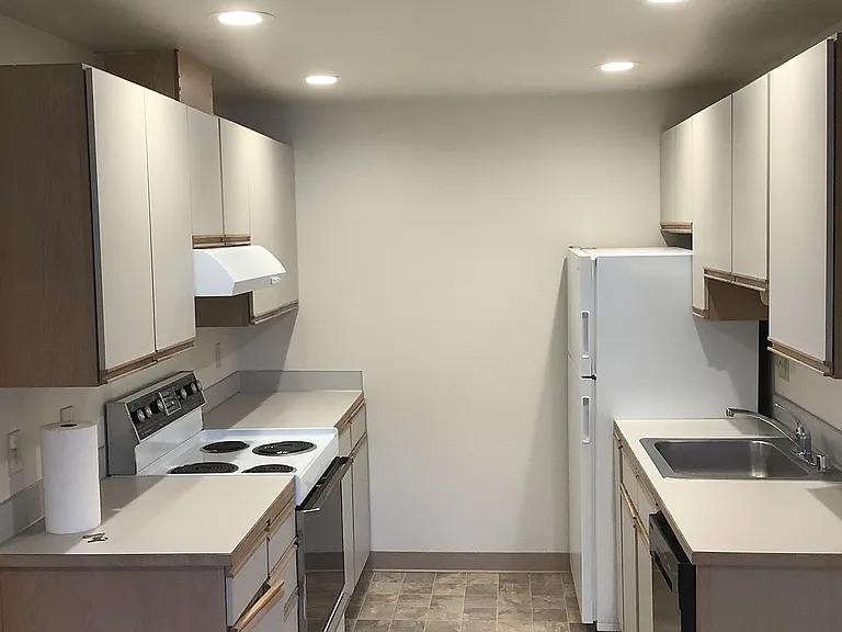2356 Yale Ave E #6 — Photo 12