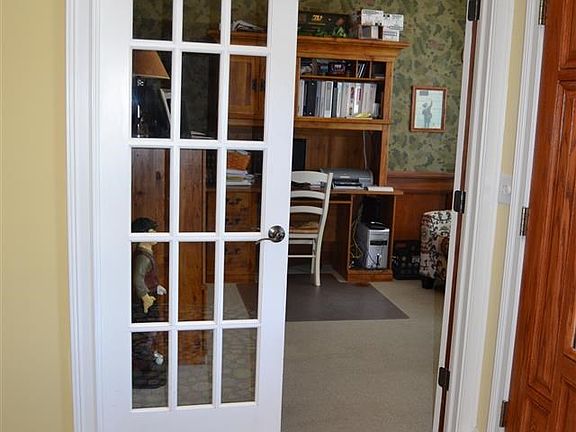4th image of 322 River Pointe Dr