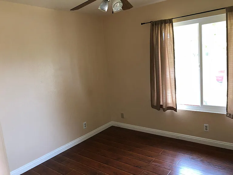2159 Edinboro Ave — Photo 7