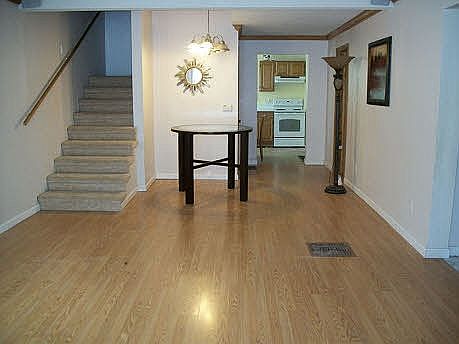2nd image of 1023 S Washington St