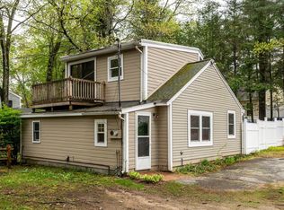 4 Riverside Dr, Fremont, NH 03044