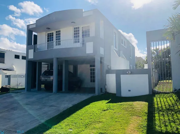 412 Nogal, Rio Grande, PR 00745