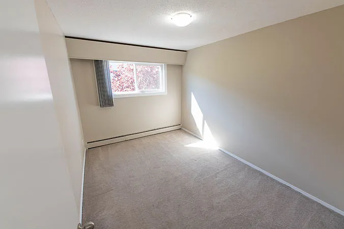 920 Ahbau St — Photo 6