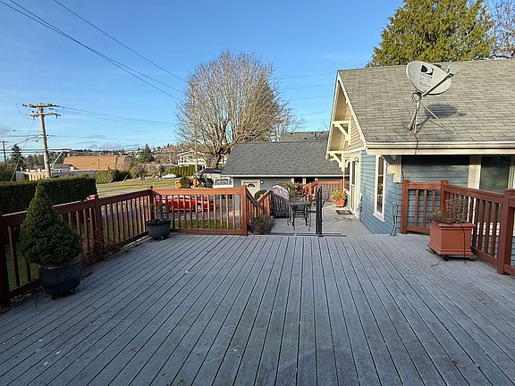 5th image of 22315 10th Ave S