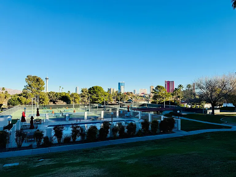 2212 Plaza Del Prado — Photo 55