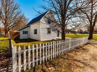 916 N Richmond St, Hartford City, IN