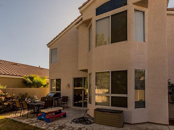5th image of 2412 Satellite Beach Dr