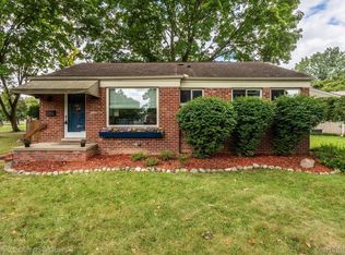 31528 Marblehead Rd, Farmington, MI 48336