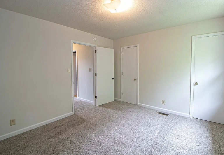 814 E Golfview Pl — Photo 13