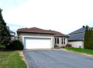 150 Sandra Cres, Clarence Rockland, ON K4K 1N7