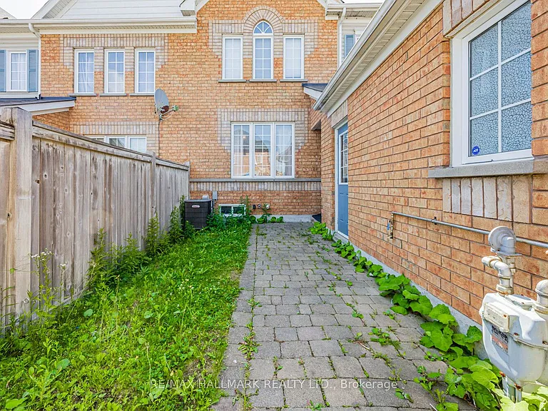 6 Dollery Gate — Photo 31
