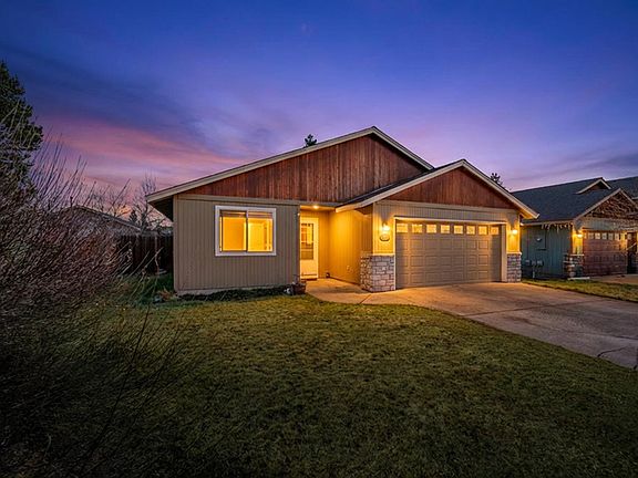 5th image of 16465 Riley Dr