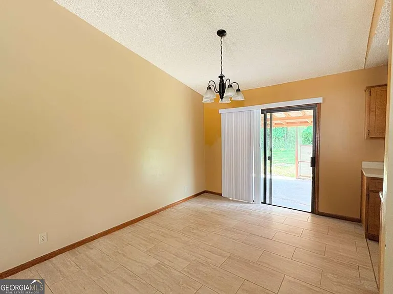 603 Plantation Village Dr — Photo 14