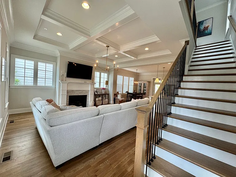 3025 Long Branch Cir — Photo 29