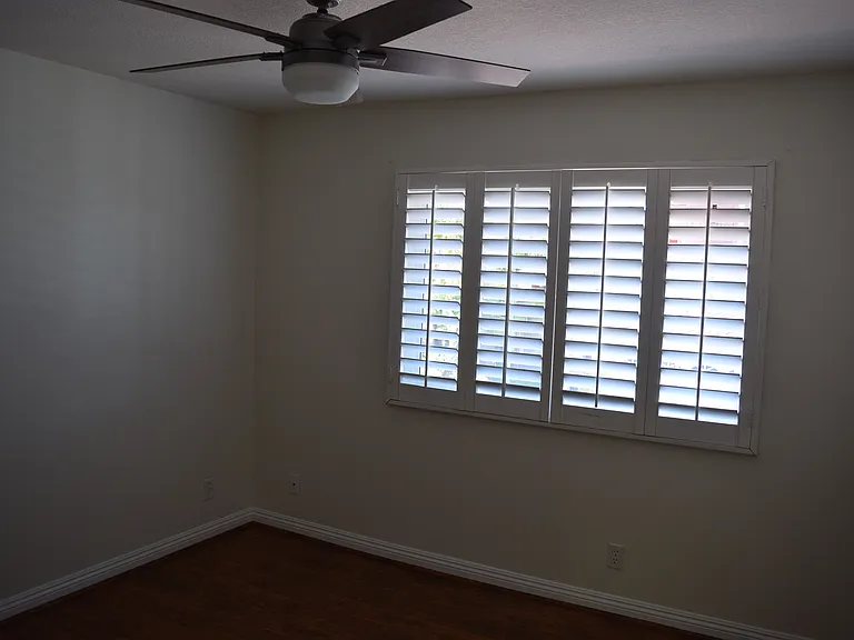 24811 Cutter — Photo 15