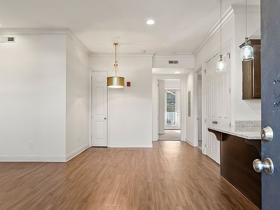 4th image of 923 Rice Valley Rd N Unit 210