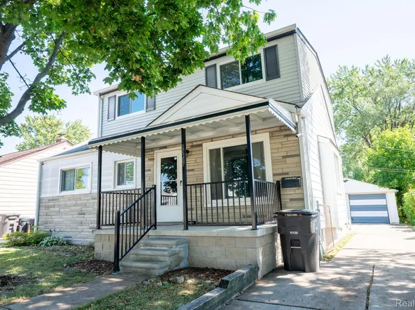17157 Matthews St, Riverview, MI 48193