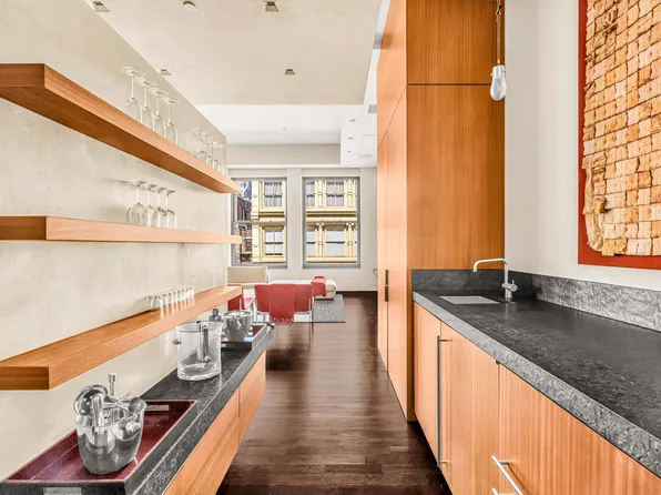 92 Greene Street image 13 of 19