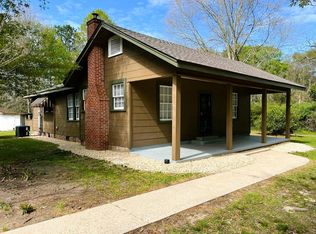 1025 Carr Rd, McComb, MS 39648