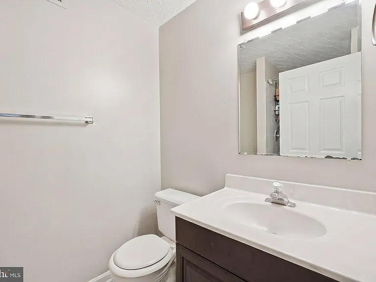 12109 Wedgeway Ct — Photo 22